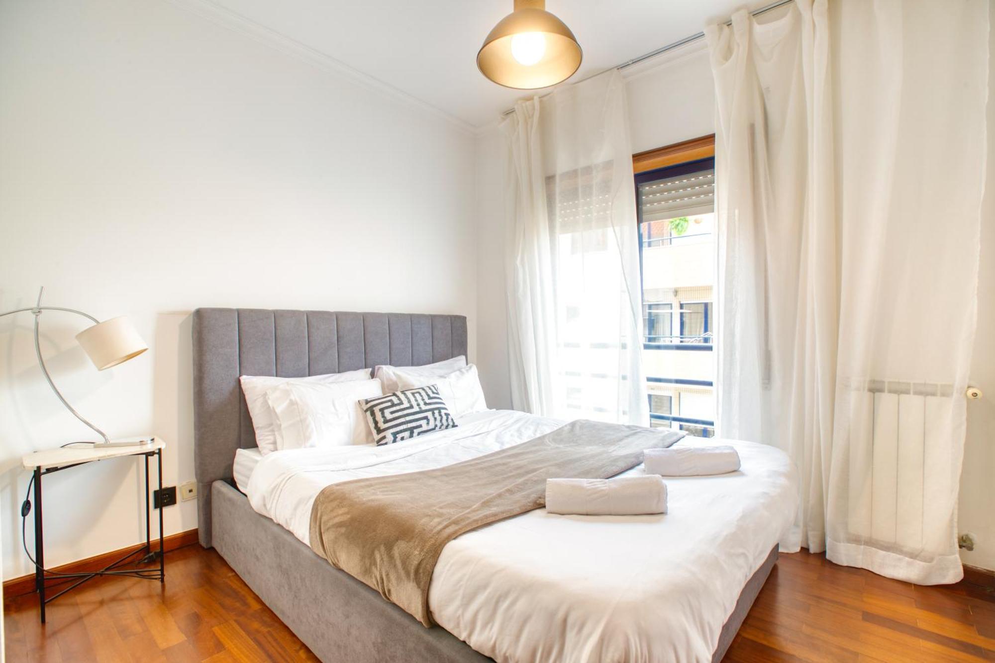 וילה נובה דה גאיה Apartamento T1- Gaia Zona.Comercial מראה חיצוני תמונה